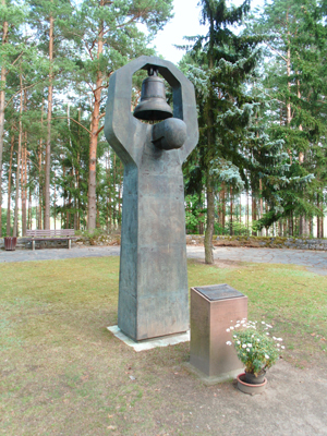 Waldfriedhof Halbe Denkmal