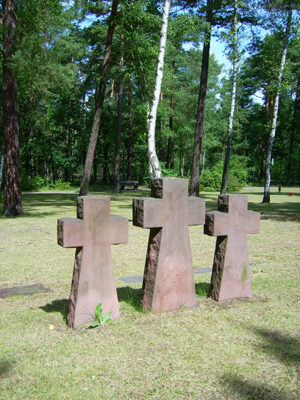 Waldfriedhof Halbe Kreuze